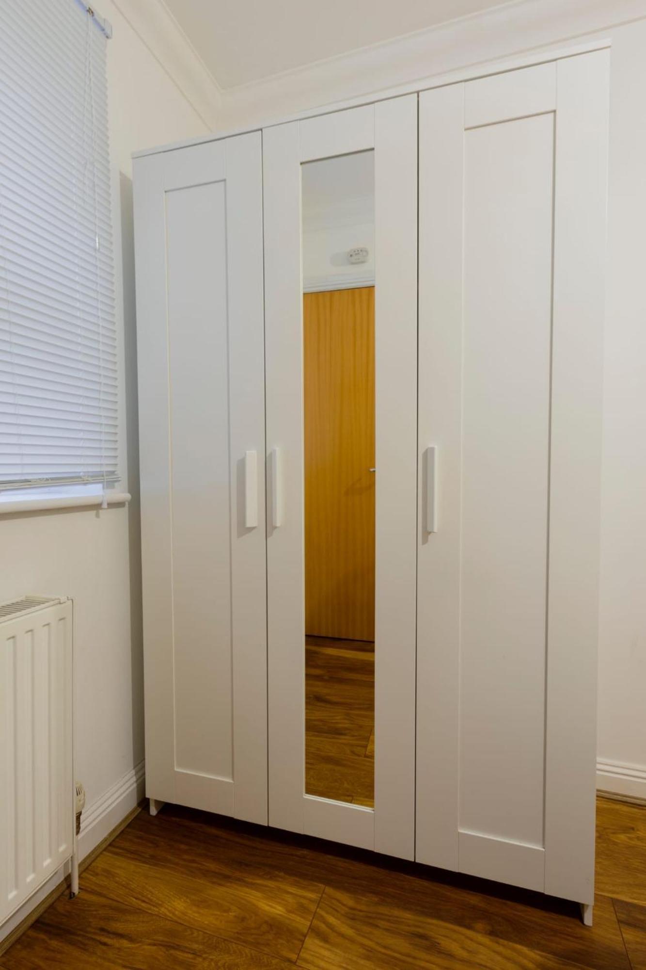 Ocean Waves Apartment Near Bournemouth Beach Екстер'єр фото